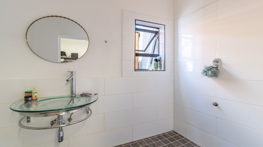 3 Bedroom Property for Sale in Woodstock Western Cape